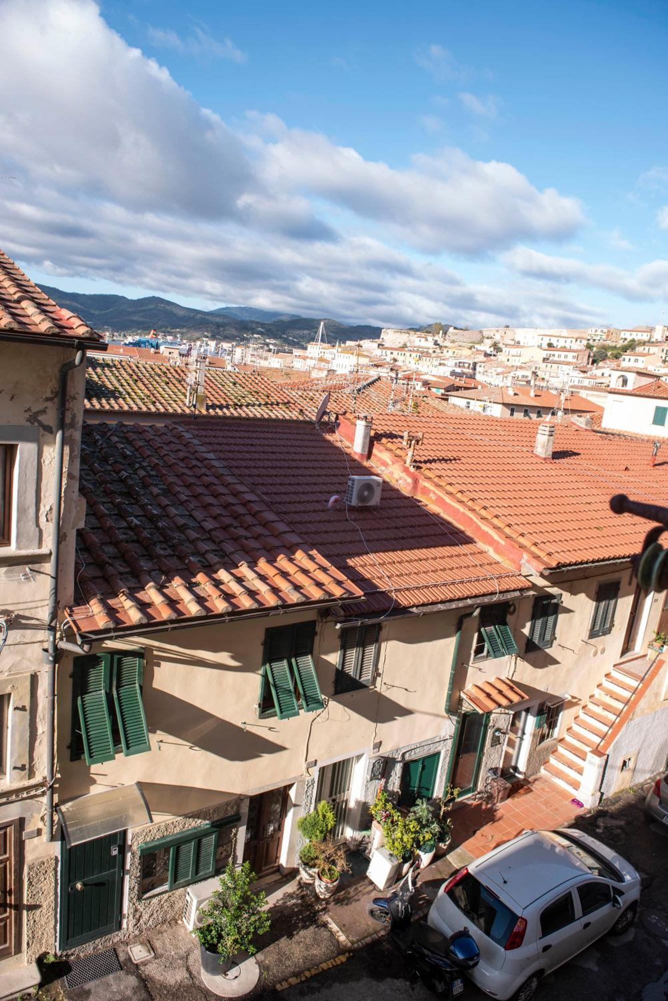 Casa vacanze nel centro storico di Portoferraio Esterno foto